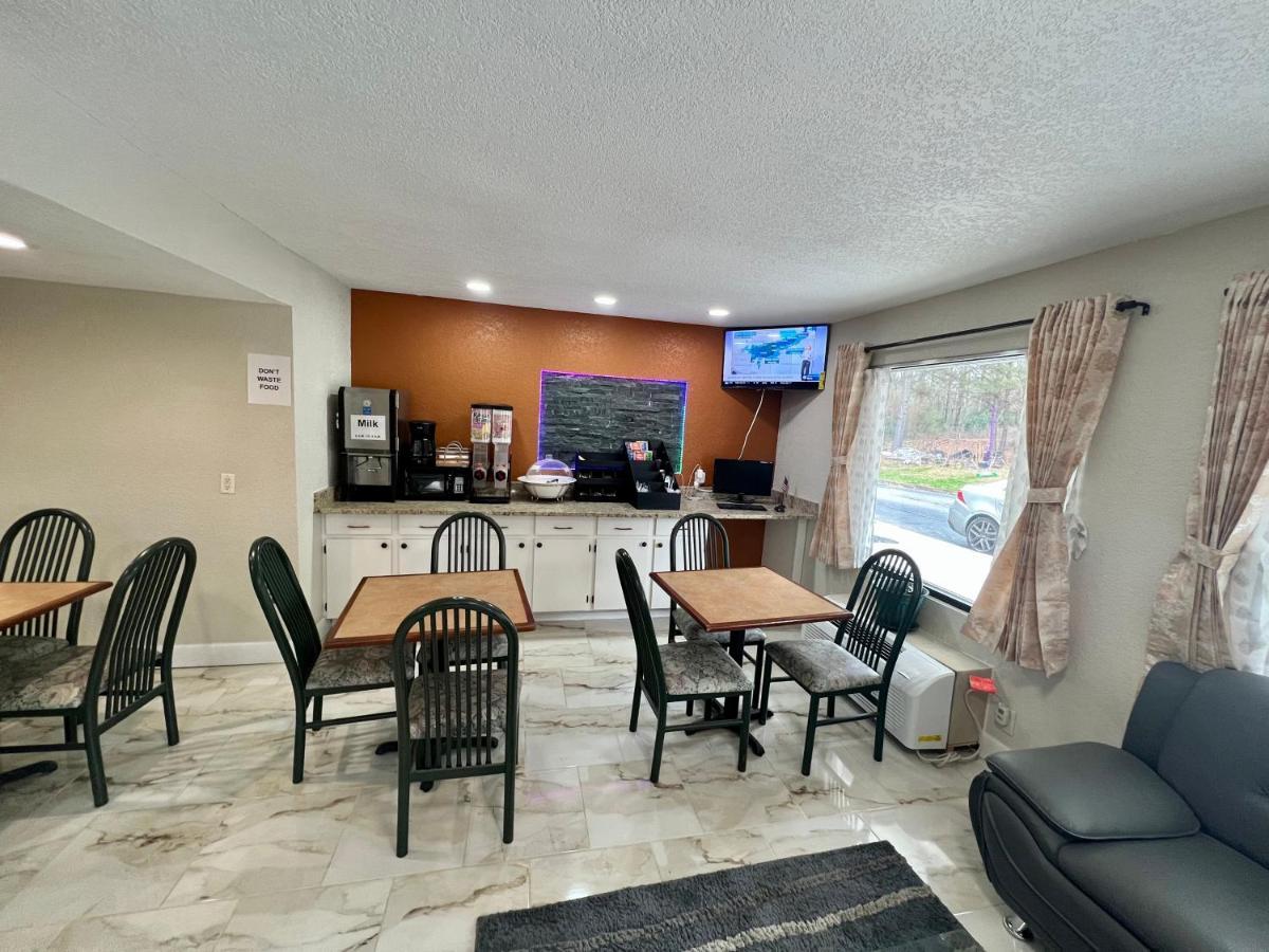 Key West Inn - Roanoke المظهر الخارجي الصورة