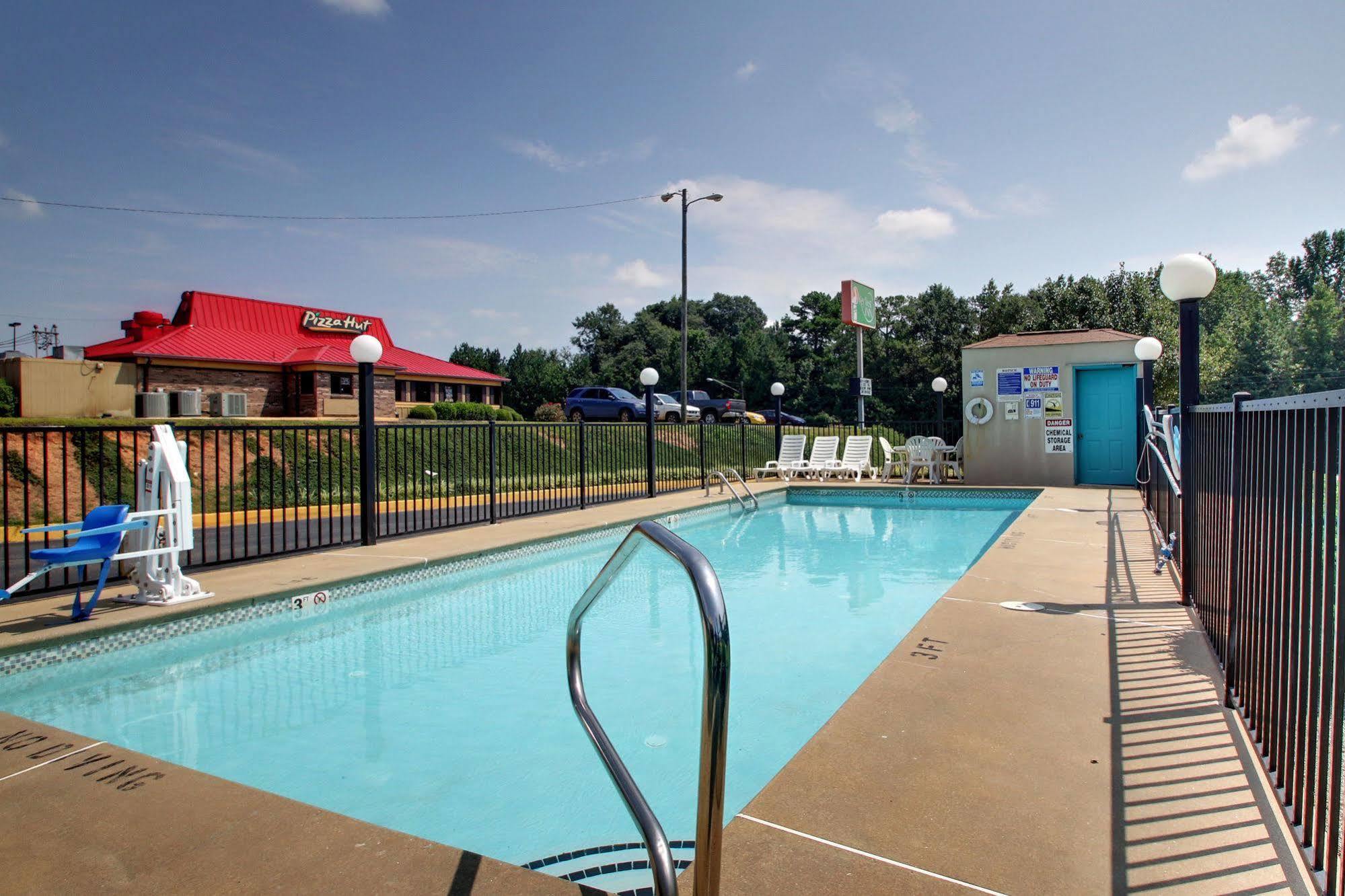 Key West Inn - Roanoke المظهر الخارجي الصورة